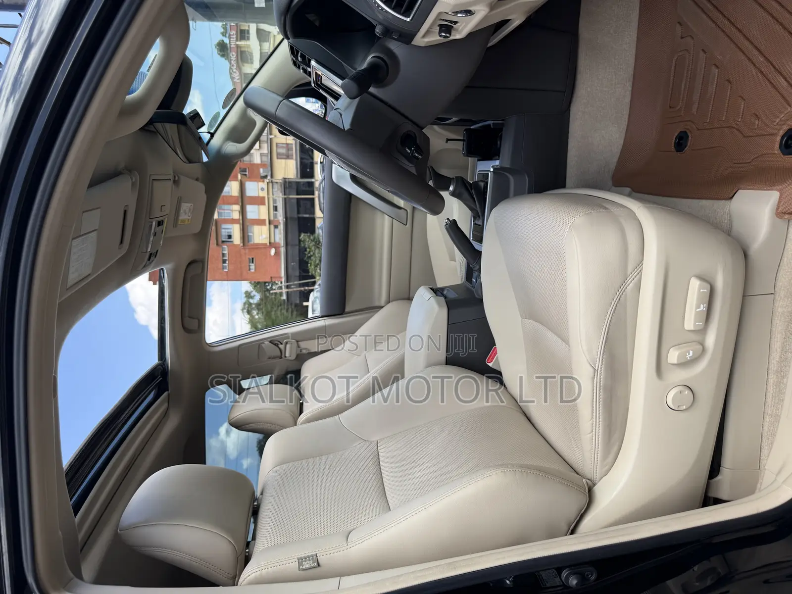 Toyota Land Cruiser Prado 2.7 2022 Black