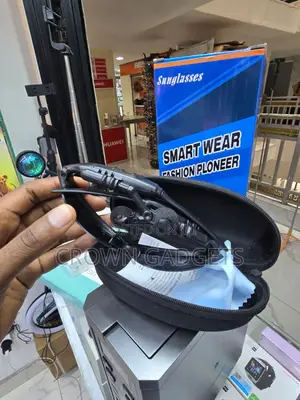 Smart Bluetooth Sunglasses Built-in Earphones Uv Protection