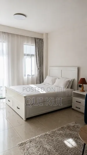 Studio Airbnb Apartment in Ruaka-Pool + Gym