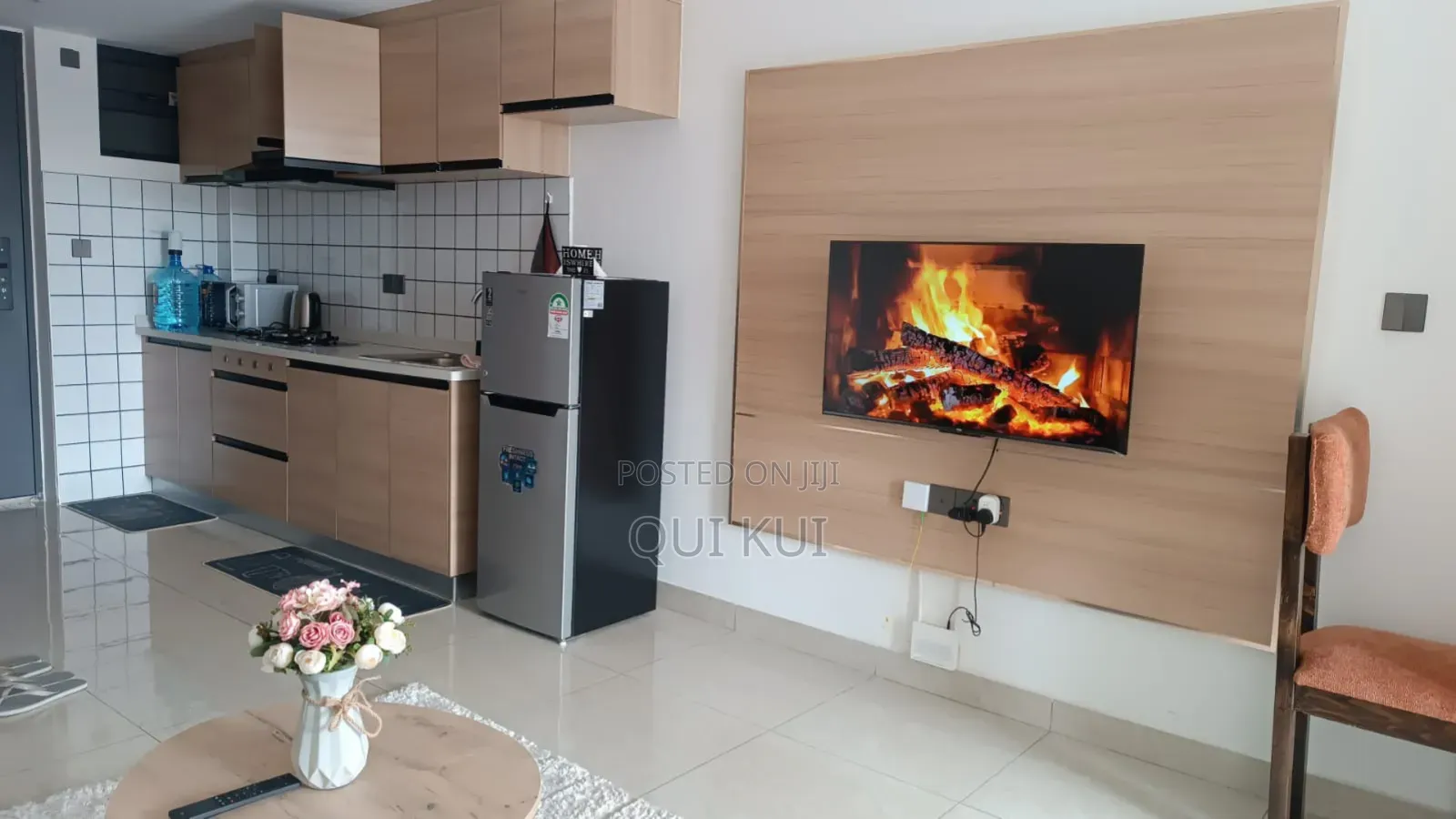 Studio Airbnb Apartment in Ruaka-Pool + Gym