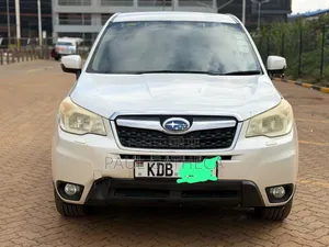 Subaru Forester 2013 White