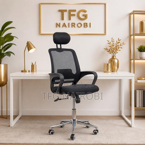 Black Ergonomic Mesh Office Chair With Headrest | Bifma Certified