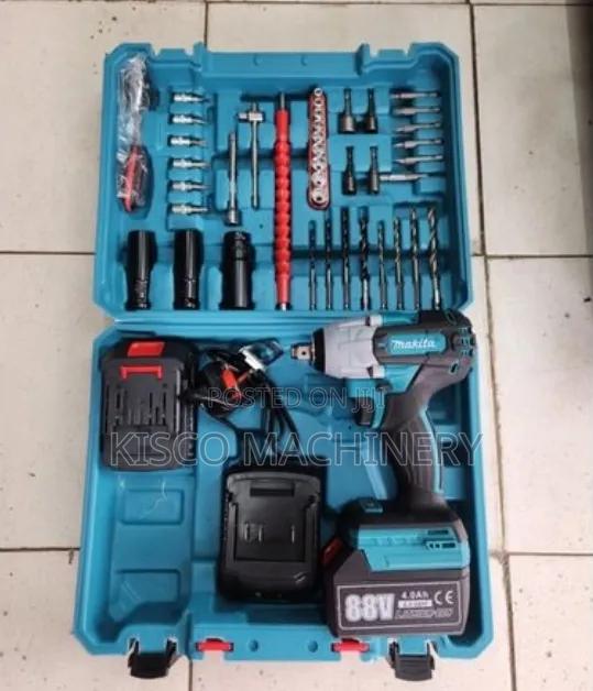 Makita 88v Brushless Impact Wrench Set With 2 Batteries/Impact Wrench