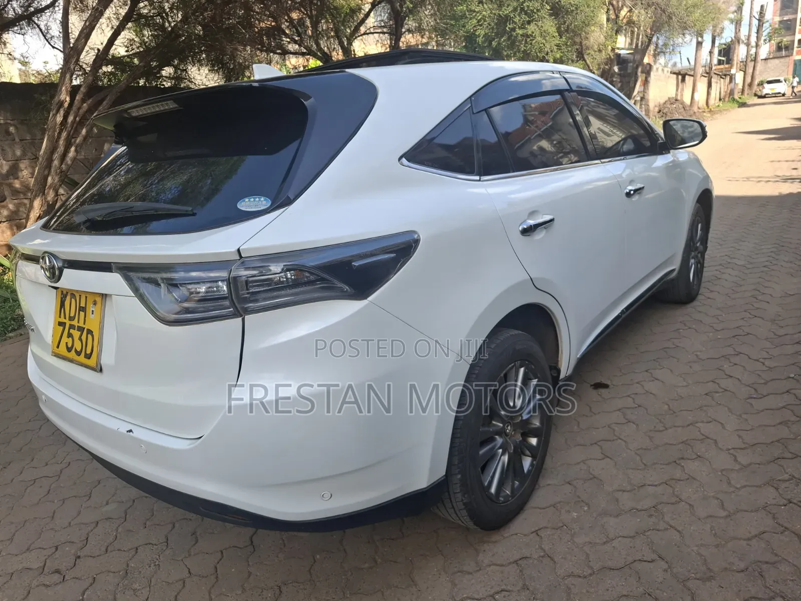 Toyota Harrier 2014 White