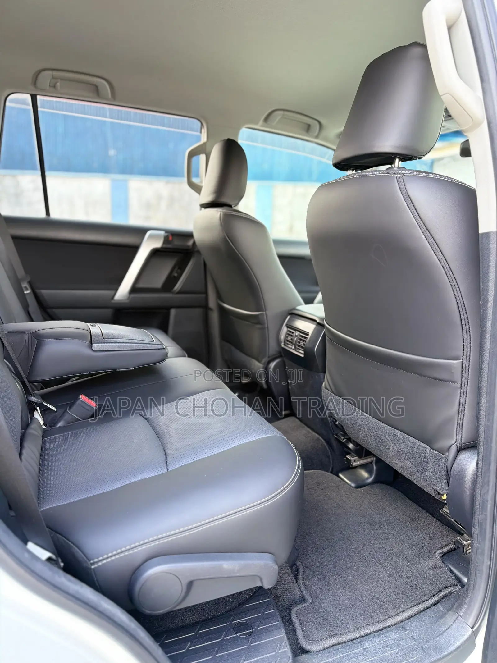 Toyota Land Cruiser Prado 2.7 2019 White