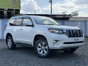 Toyota Land Cruiser Prado 2.7 2019 White
