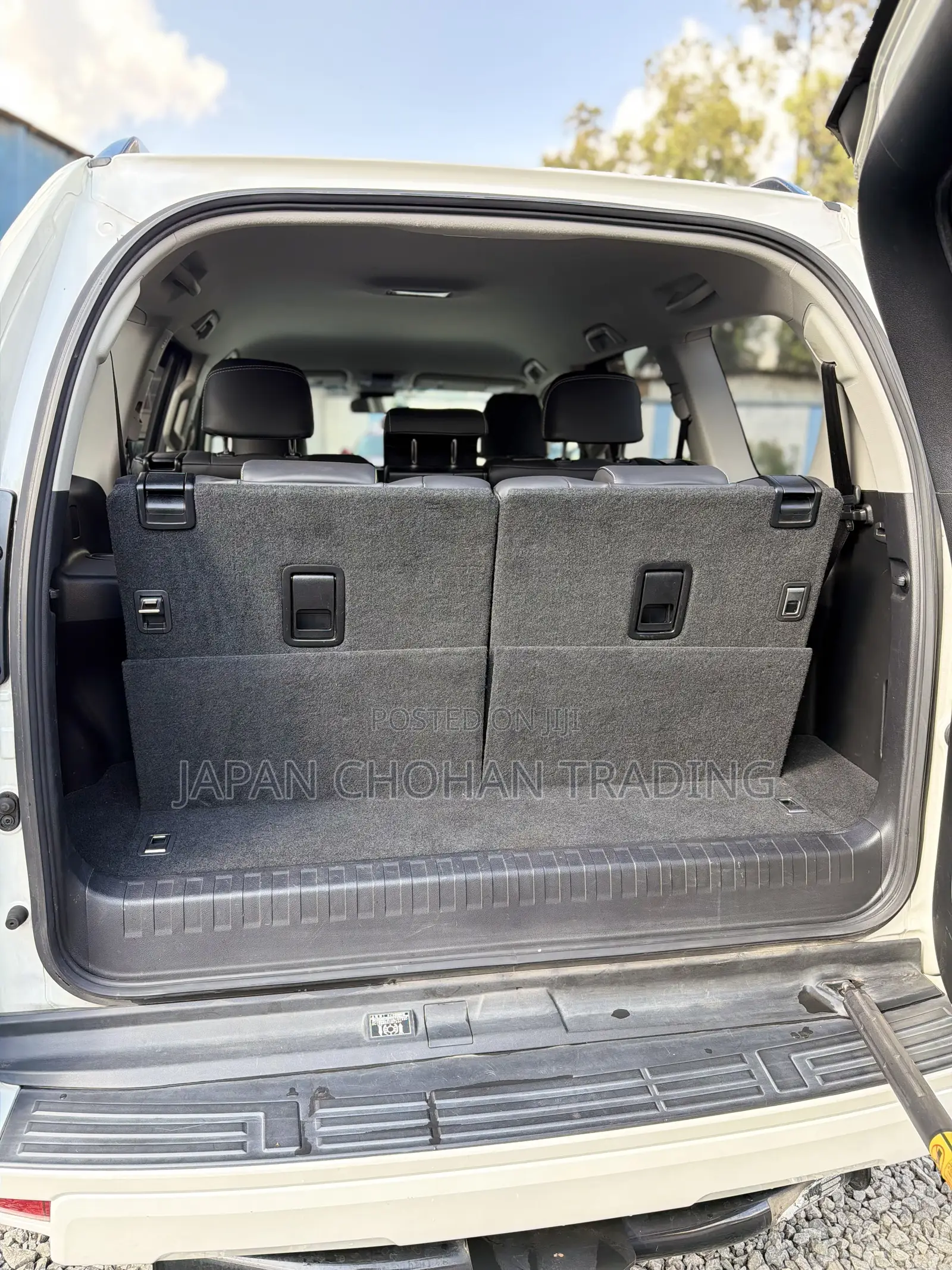 Toyota Land Cruiser Prado 2.7 2019 White