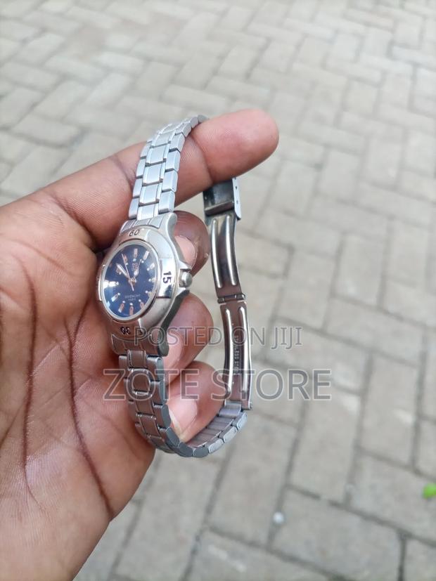 Givenchy Watch - thumbnail 2