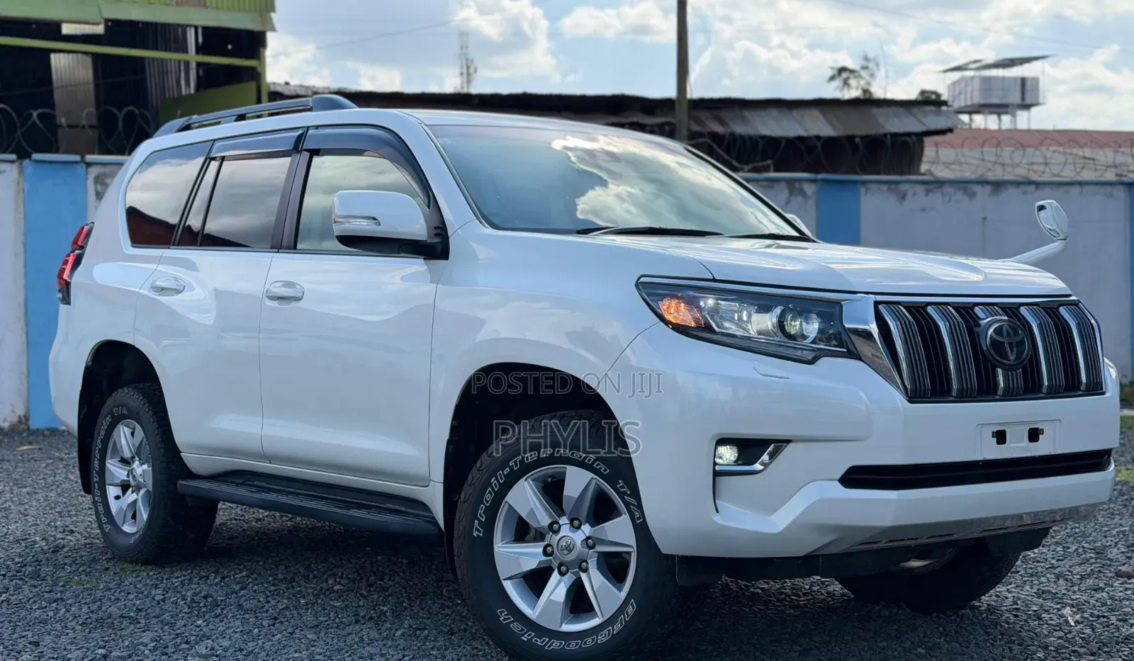 Toyota Land Cruiser Prado 2.7 2019 White