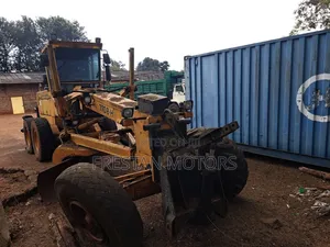 John Deere Grader