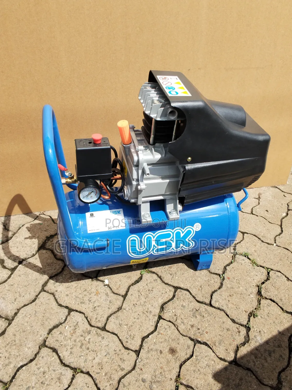 Usk Air Compressor 25 Litres