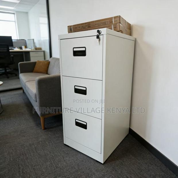 3-Drawer White Metallic Locker File Cabinet - thumbnail 6