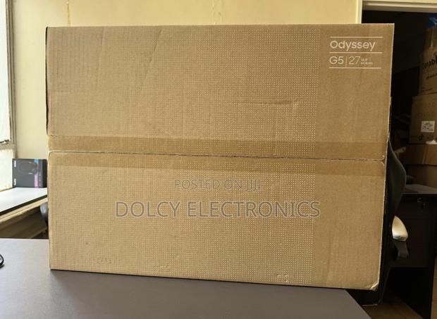 Samsung Odyssey G55c 27" HDR 165 Hz Curved Gaming Monitor