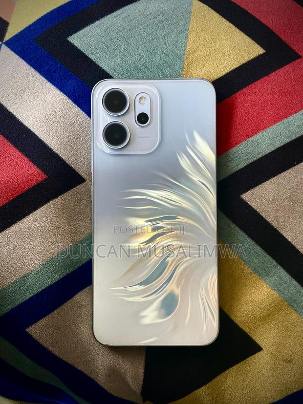 Oppo Reno14 F 512 GB Silver - thumbnail 5