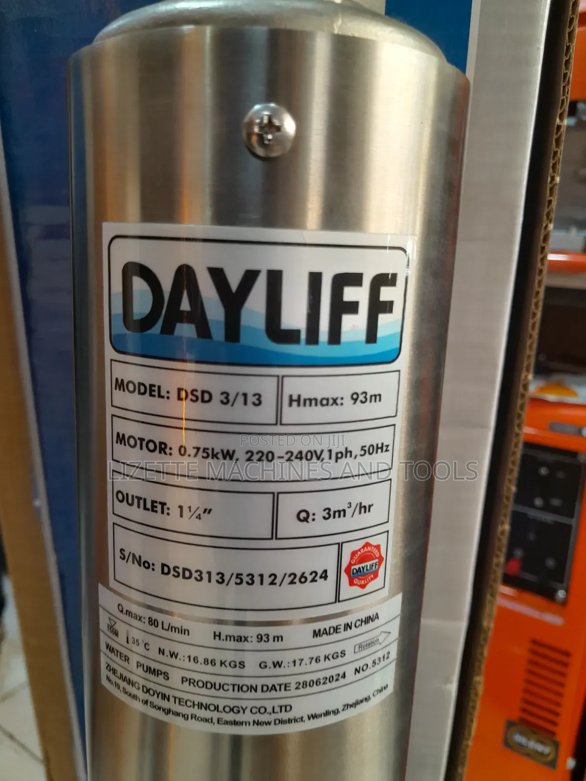DSD 3/13 Dayliff 93m Head Submersible Pump With Controller