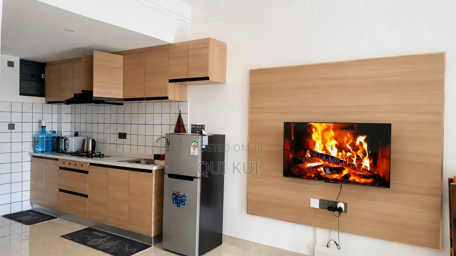 Studio Airbnb Apartment in Ruaka-Pool + Gym