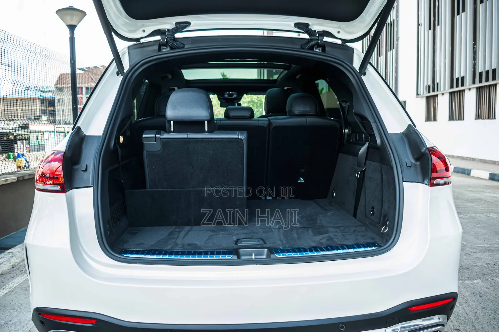 Mercedes-Benz GLE-Class 2019 White