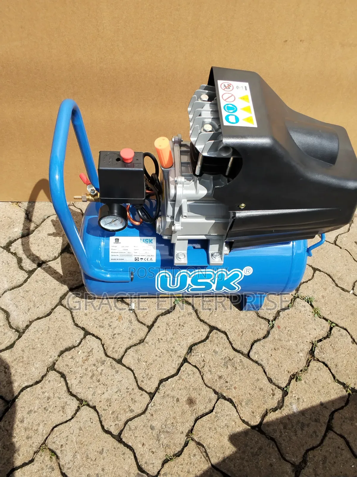 25 Litres Electric Air Compressor (Usk)
