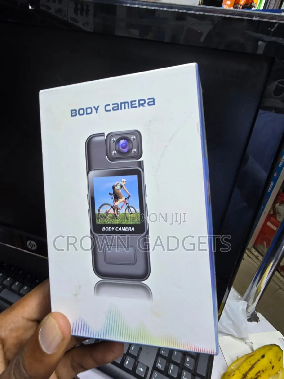 Wearable Mini Body Cam 180° Rotating Lens Wifi Camera