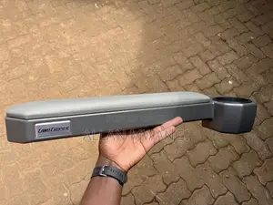 Landcruiser Armrests and Cupholders