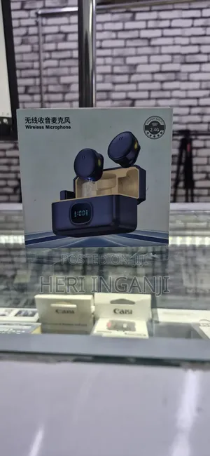 Q8 Wireless Microphone
