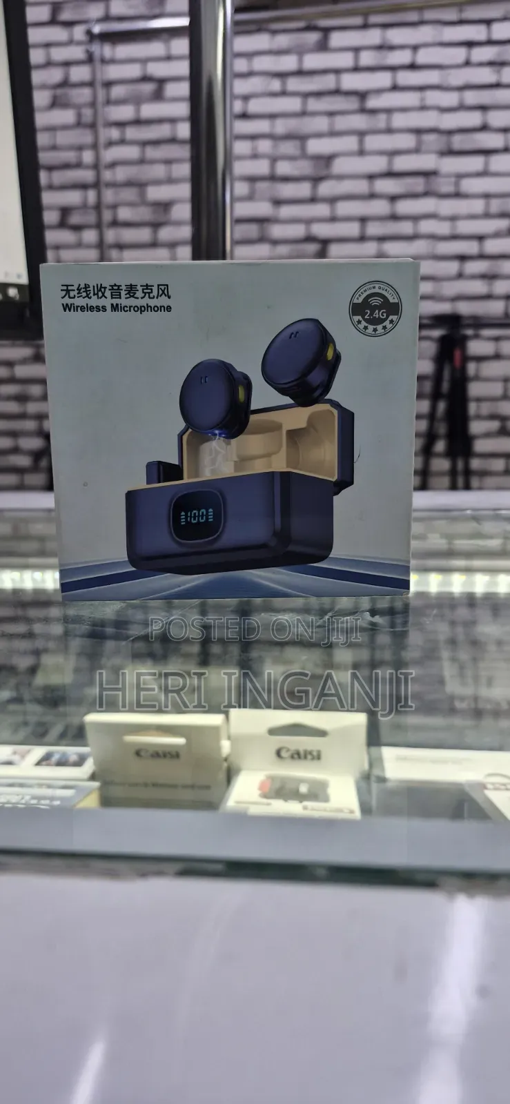 Q8 Wireless Microphone
