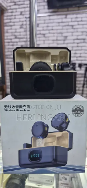 Q8 Wireless Microphone