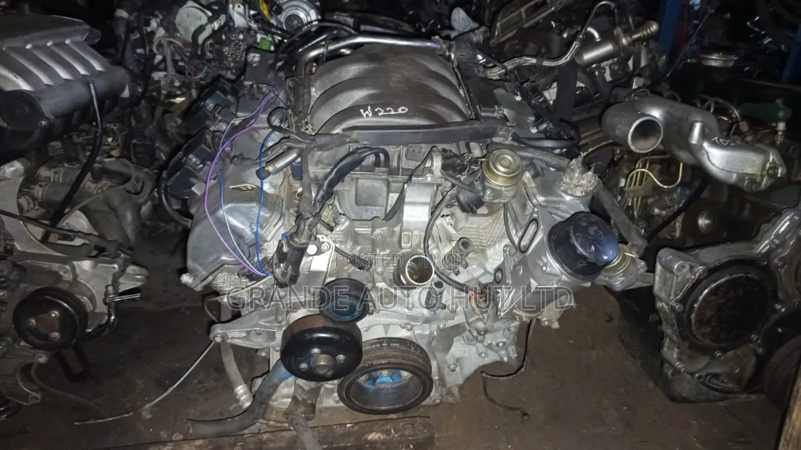 Mercedes 112 Engine /W220 Engine
