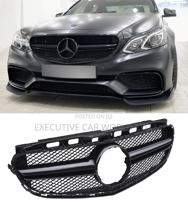 Mercedes-Benz E-Class W212 Front Grille - thumbnail 4