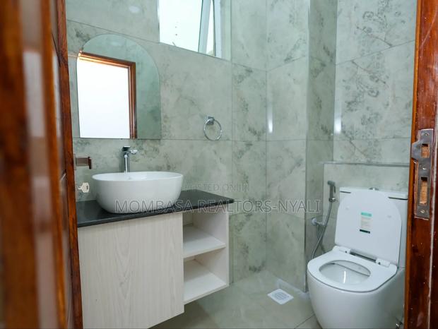 Sea View Upenthouse for Short Let Accomodation. - thumbnail 10