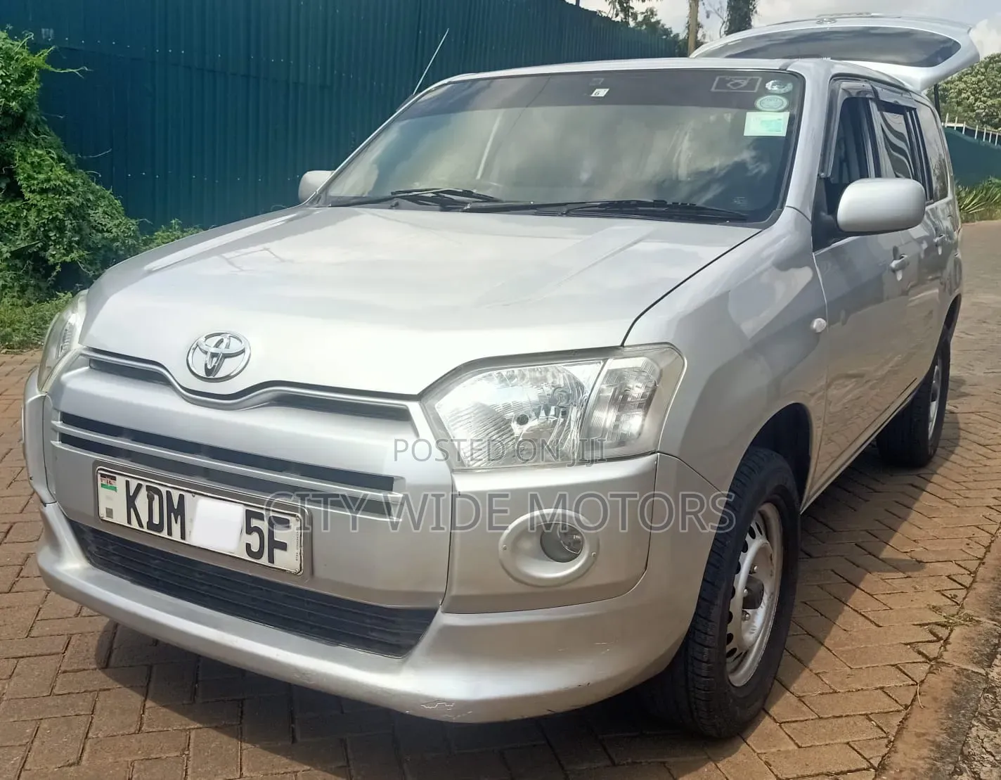 Toyota Succeed SV Premium 2016 Silver