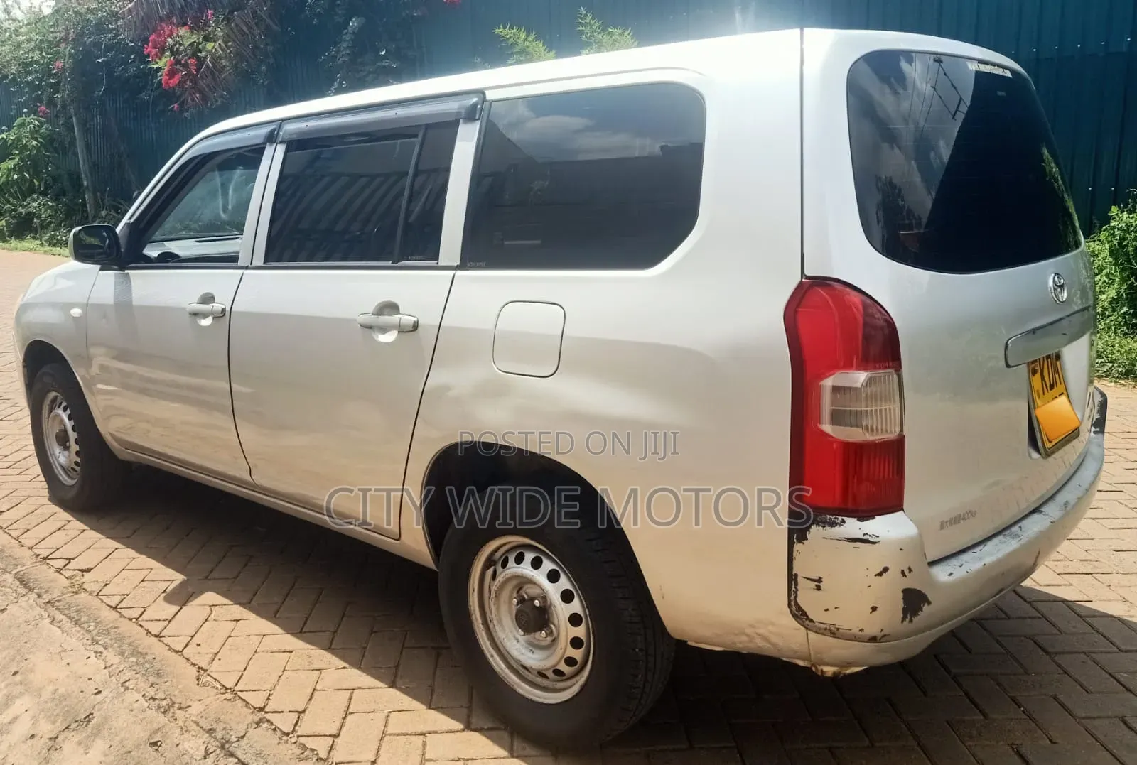 Toyota Succeed SV Premium 2016 Silver