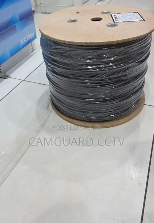 Weatherproof Cat6 Lan Cable for Outdoor Internet Installation