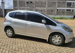 Honda Fit 2012 Silver