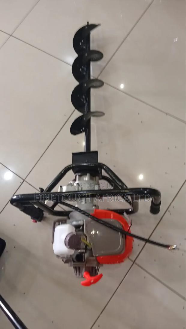 Earth Auger - main view