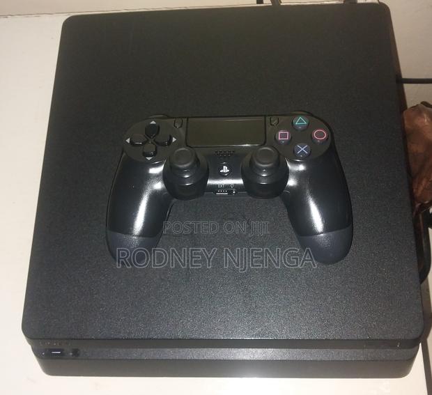 Ps4 Slim 1tb With 8 Games