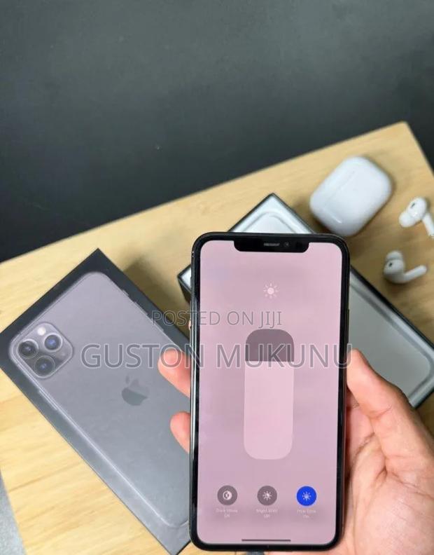 Apple iPhone 11 Pro Max 256 GB Green - thumbnail 10