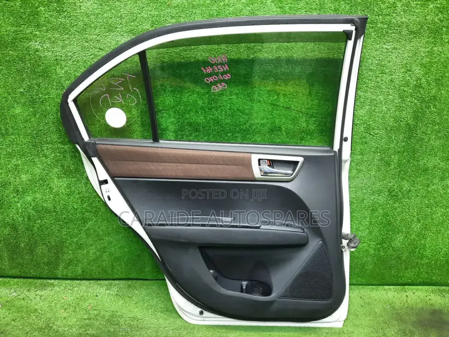 Fielder/Axio 2015 Doors
