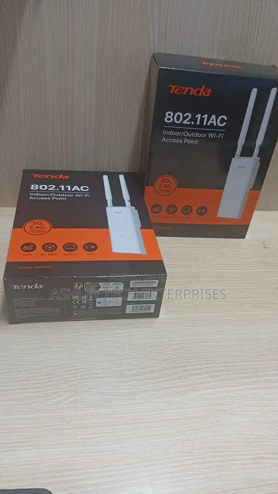 Tenda Oap1200 Smart Outdoor Networking Device