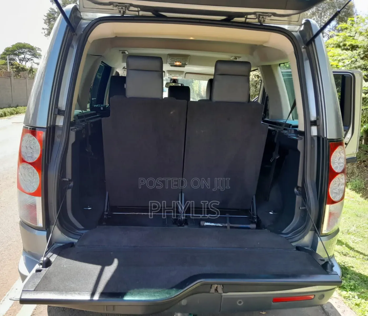 Land Rover Defender 2013 Gray