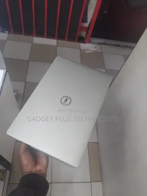 Laptop Dell Latitude 5310 8GB Intel Core i5 SSD 256GB