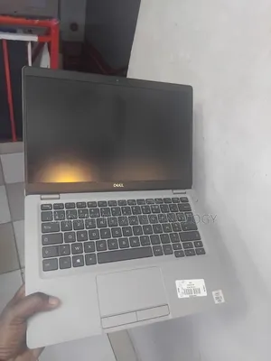 Laptop Dell Latitude 5310 8GB Intel Core i5 SSD 256GB