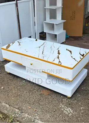 Muddle House Table