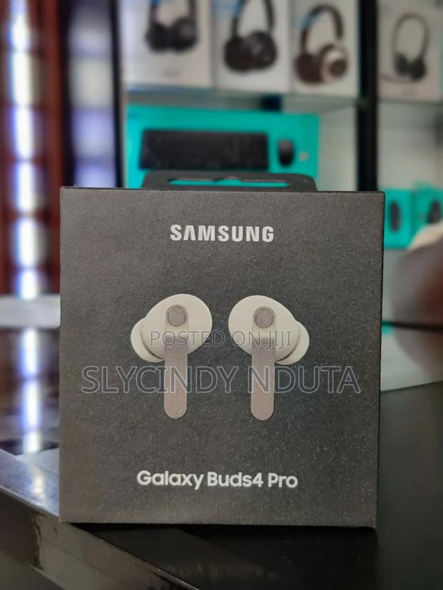 Samsung Galaxy Buds4 Pro - main view