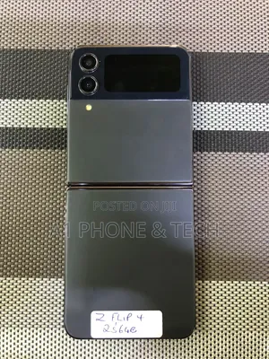 Samsung Galaxy Z Flip4 256 GB Black