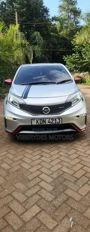 Nissan Note 2016 Silver