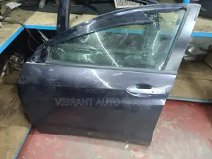 Honda Vezel 2014-2019 Front Left Door