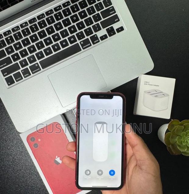 Apple iPhone 11 256 GB Red