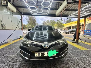 Toyota Auris 2016 Black