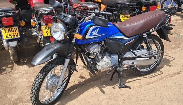 Honda CBX 2025 Blue - thumbnail 2